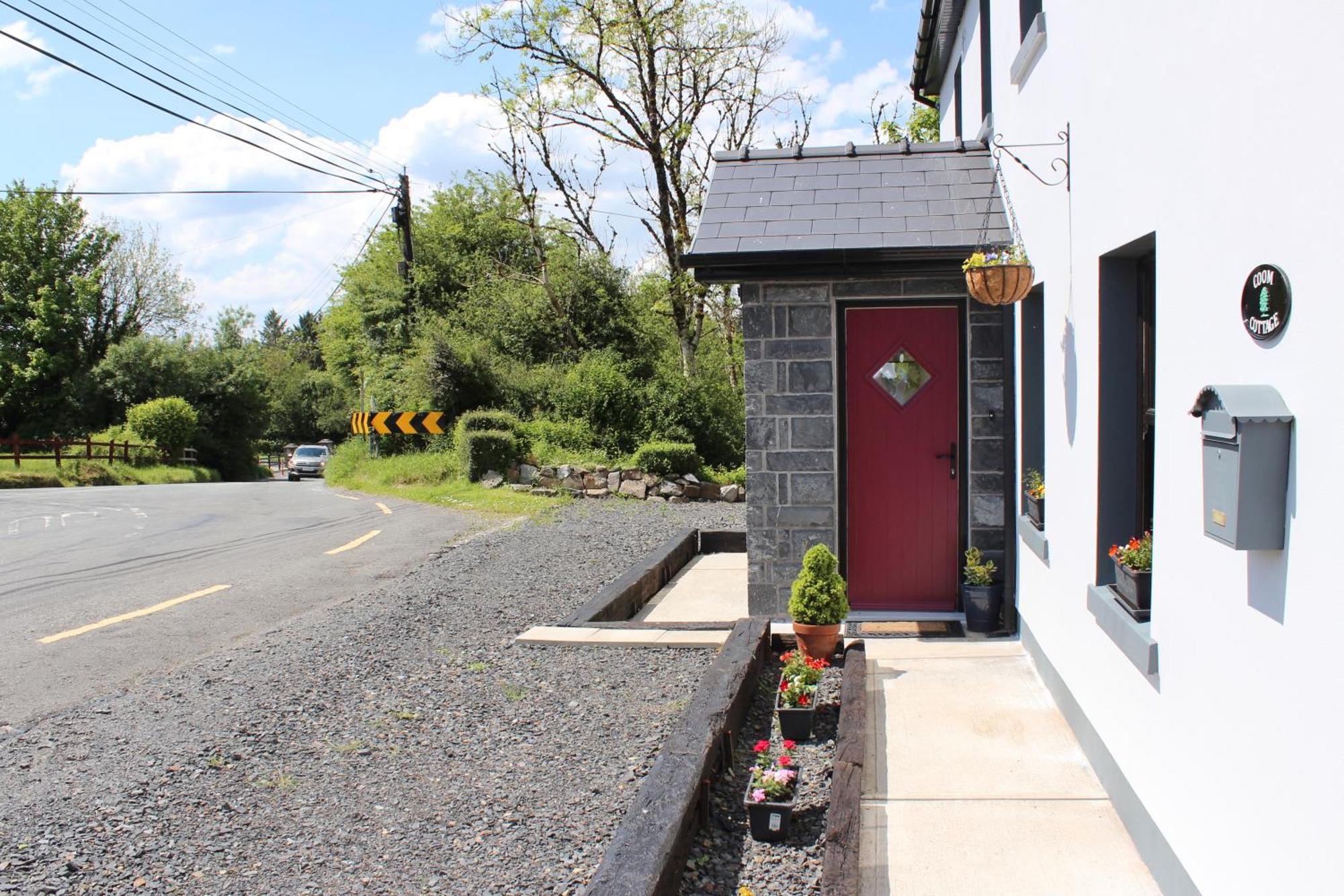 Coom Cottage Gneeveguilla Exteriör bild